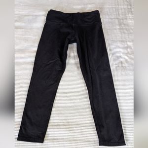 Rogue Small Cropped Leggings